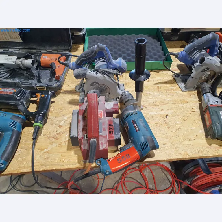 Stroji za obdelavo lesa in kovin ter skladišče proizvajalca montažnih hiš-1