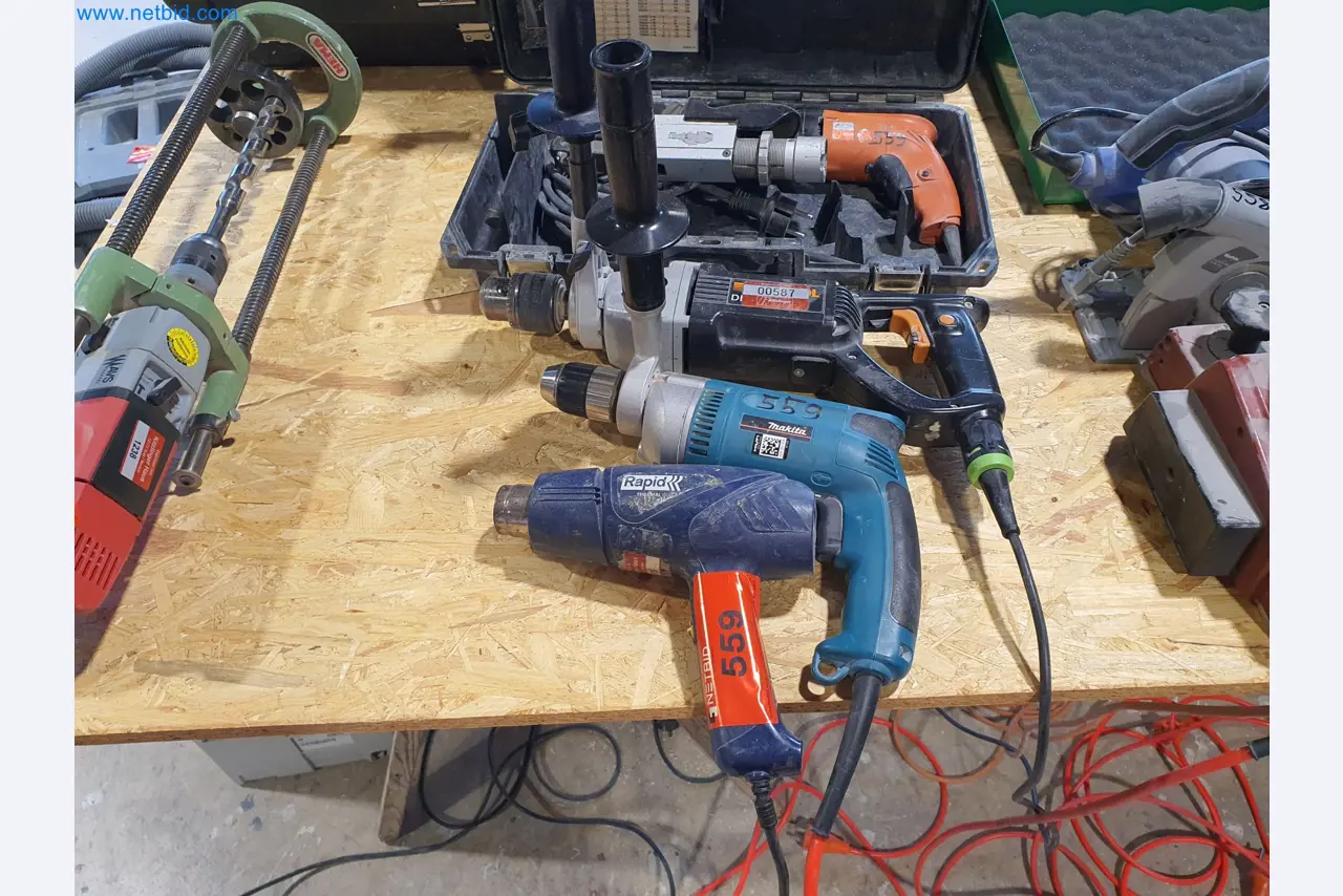 Woodworking and metalworking machines and warehouse of a prefabricated house manufacturer-1