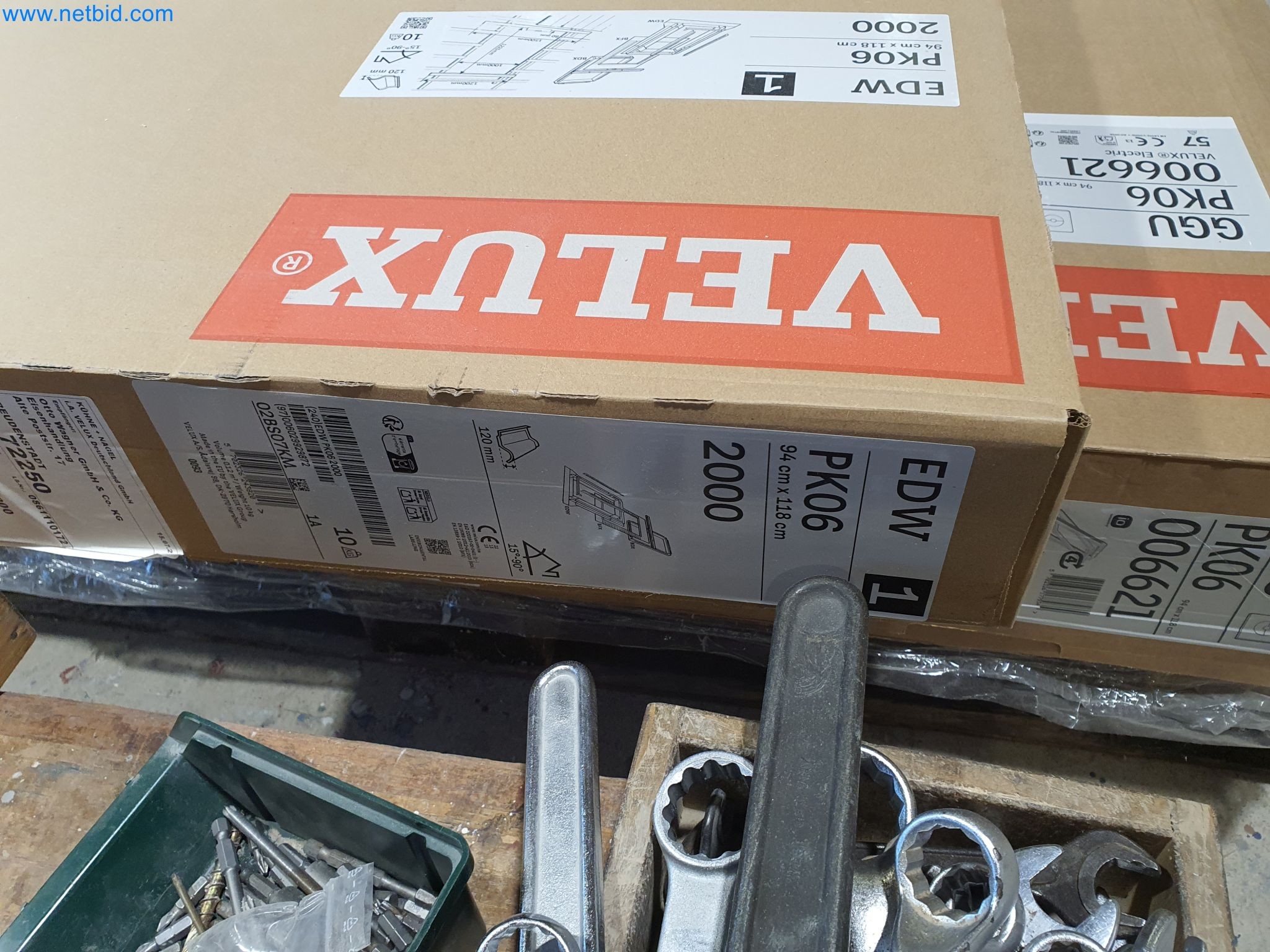 Woodworking and metalworking machines and warehouse of a prefabricated house manufacturer-2