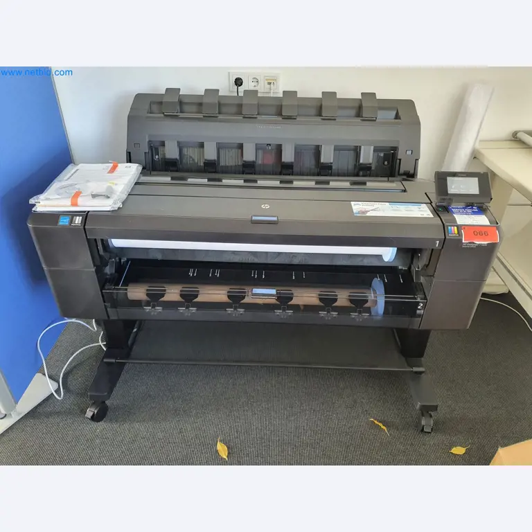 Holzbearbeitende- und metallbearbeitende Maschinen und Warenlager eines Fertighausherstellers -1