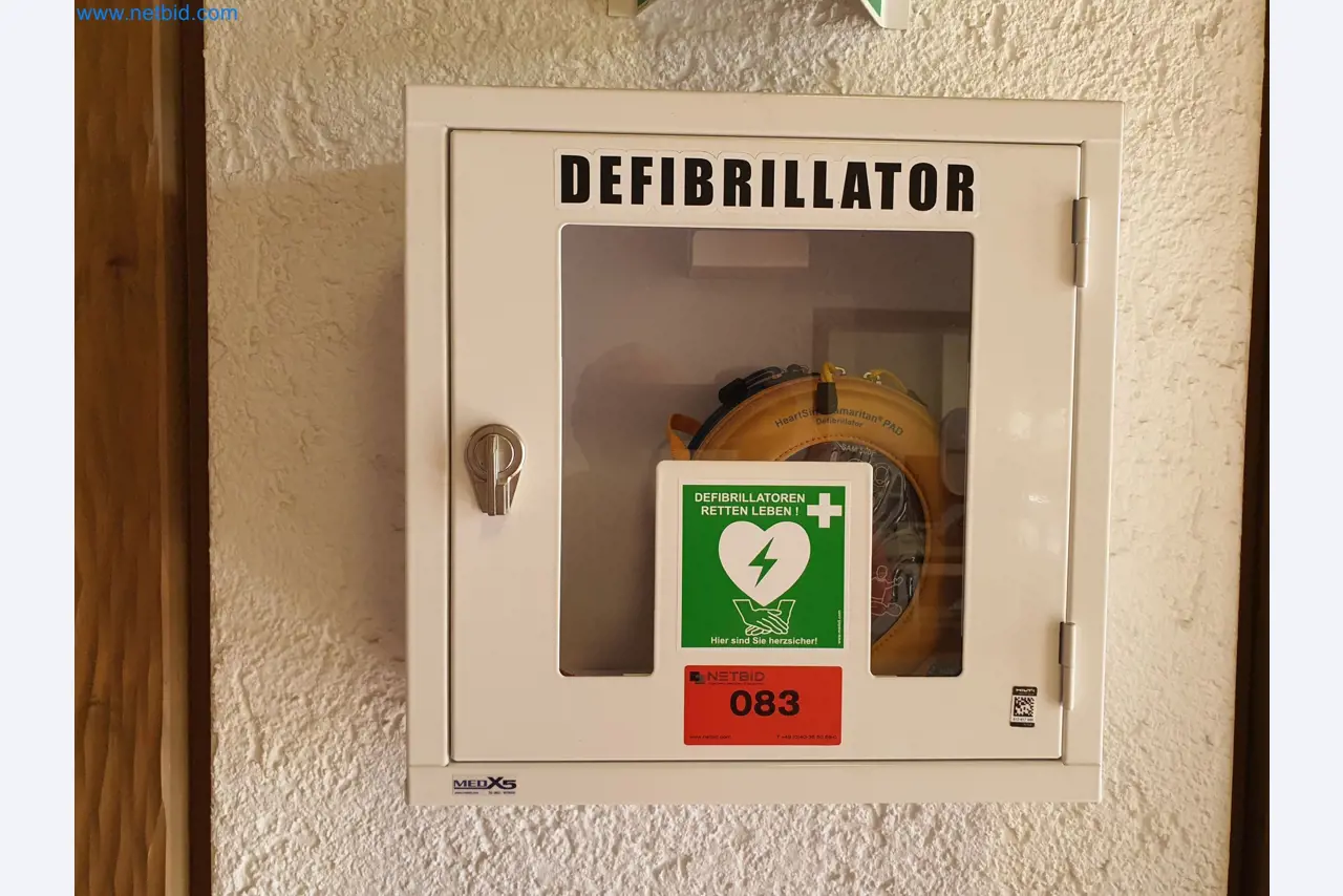 Holzbearbeitende- und metallbearbeitende Maschinen und Warenlager eines Fertighausherstellers -1