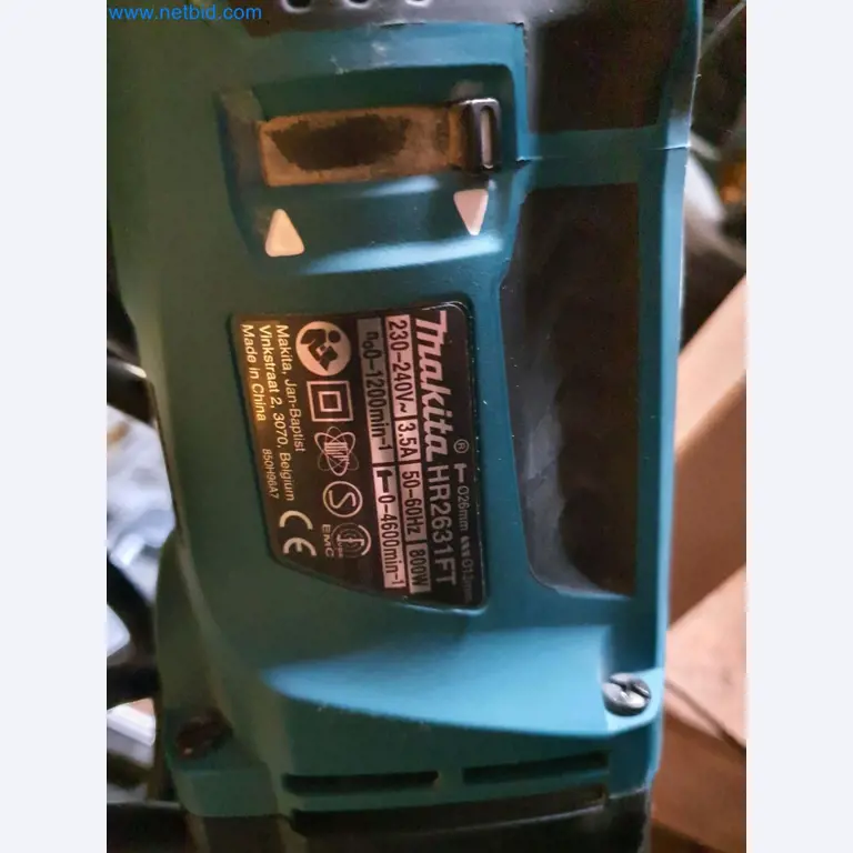 Holzbearbeitende- und metallbearbeitende Maschinen und Warenlager eines Fertighausherstellers -1