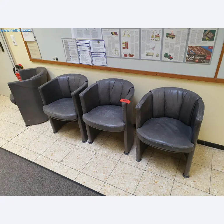 Holzbearbeitende- und metallbearbeitende Maschinen und Warenlager eines Fertighausherstellers -1