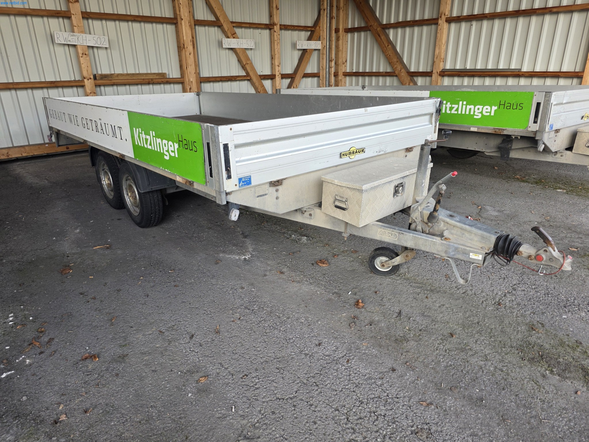 Maszyny do obróbki drewna i metalu oraz magazyn producenta domów prefabrykowanych-12