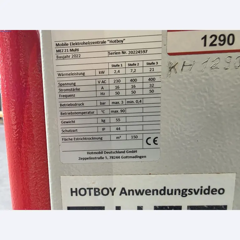 Holzbearbeitende- und metallbearbeitende Maschinen und Warenlager eines Fertighausherstellers -2