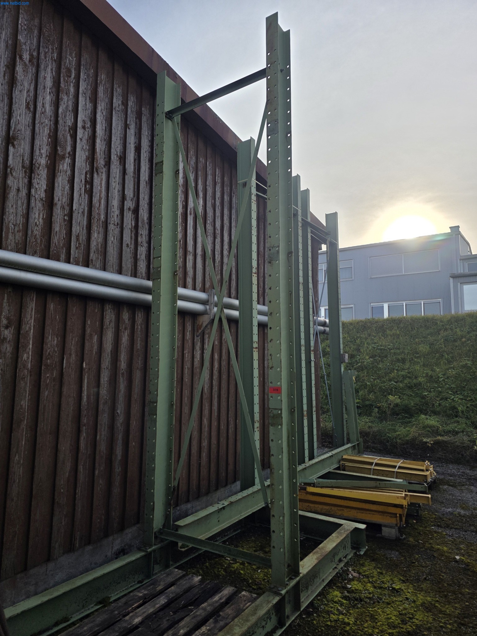 Maszyny do obróbki drewna i metalu oraz magazyn producenta domów prefabrykowanych-3