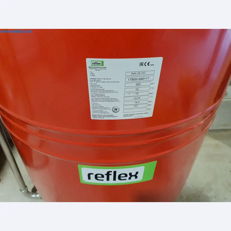 Woodworking and metalworking machines and warehouse of a prefabricated house manufacturer-5