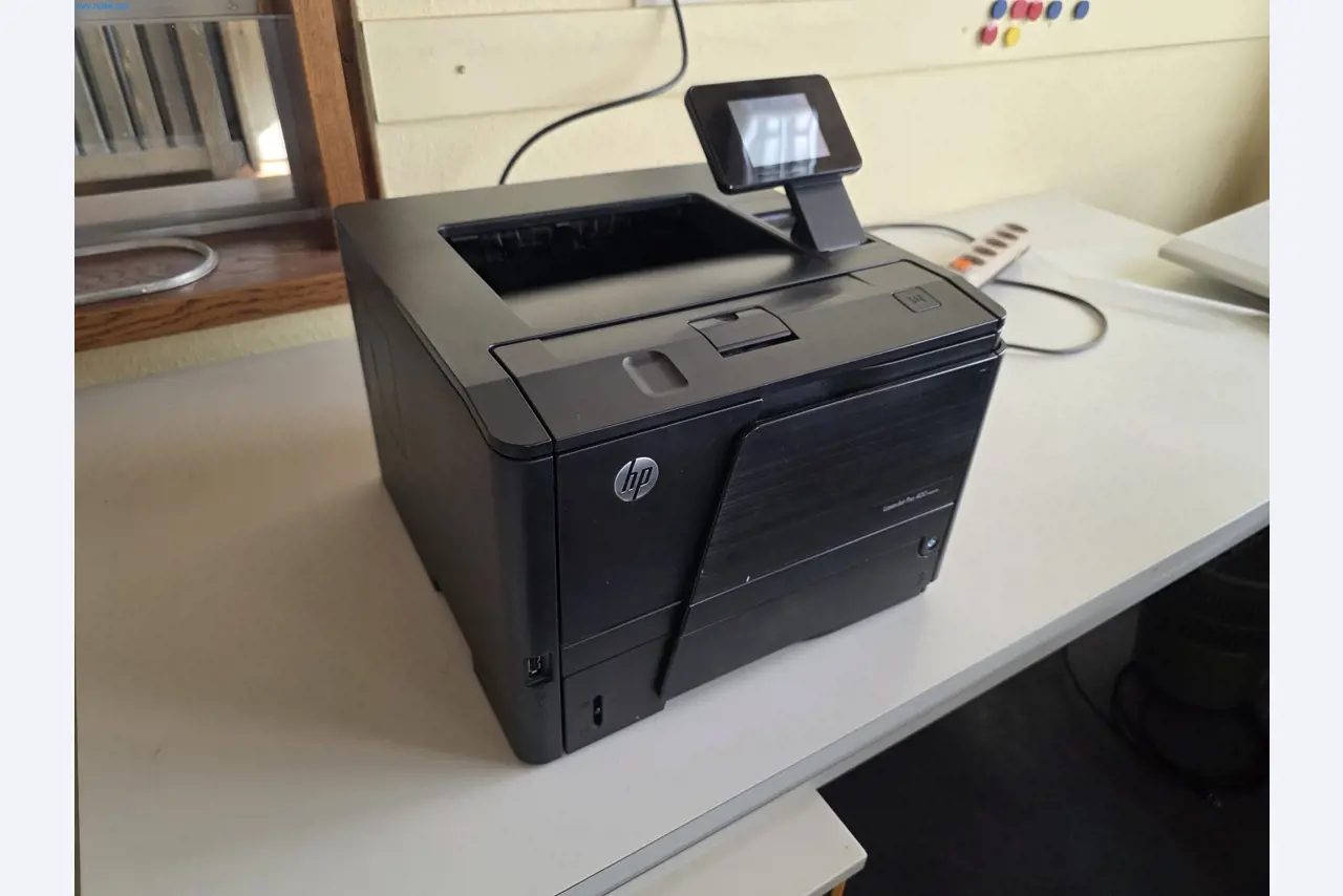 Woodworking and metalworking machines and warehouse of a prefabricated house manufacturer-2