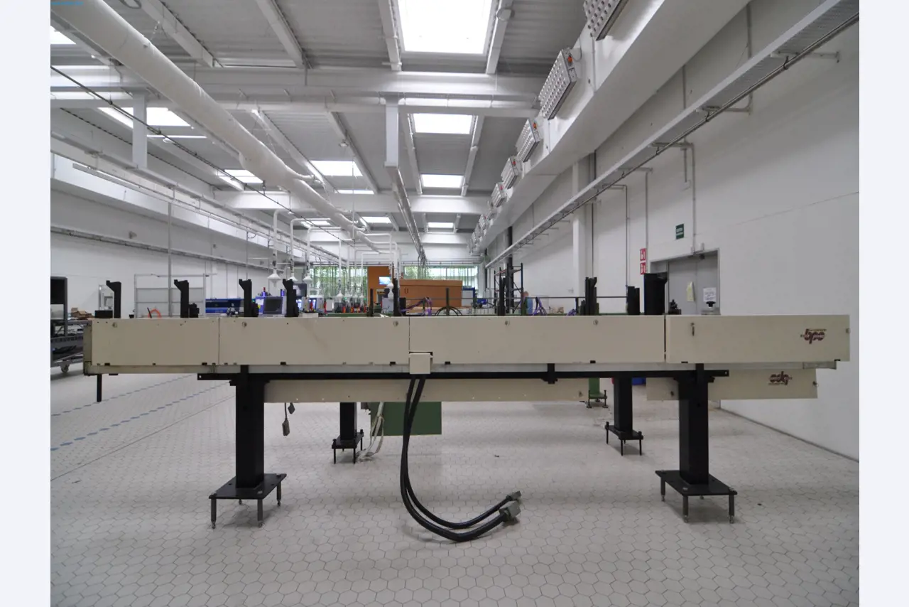 Machines for the woodworking & metalworking industry in Spain-4