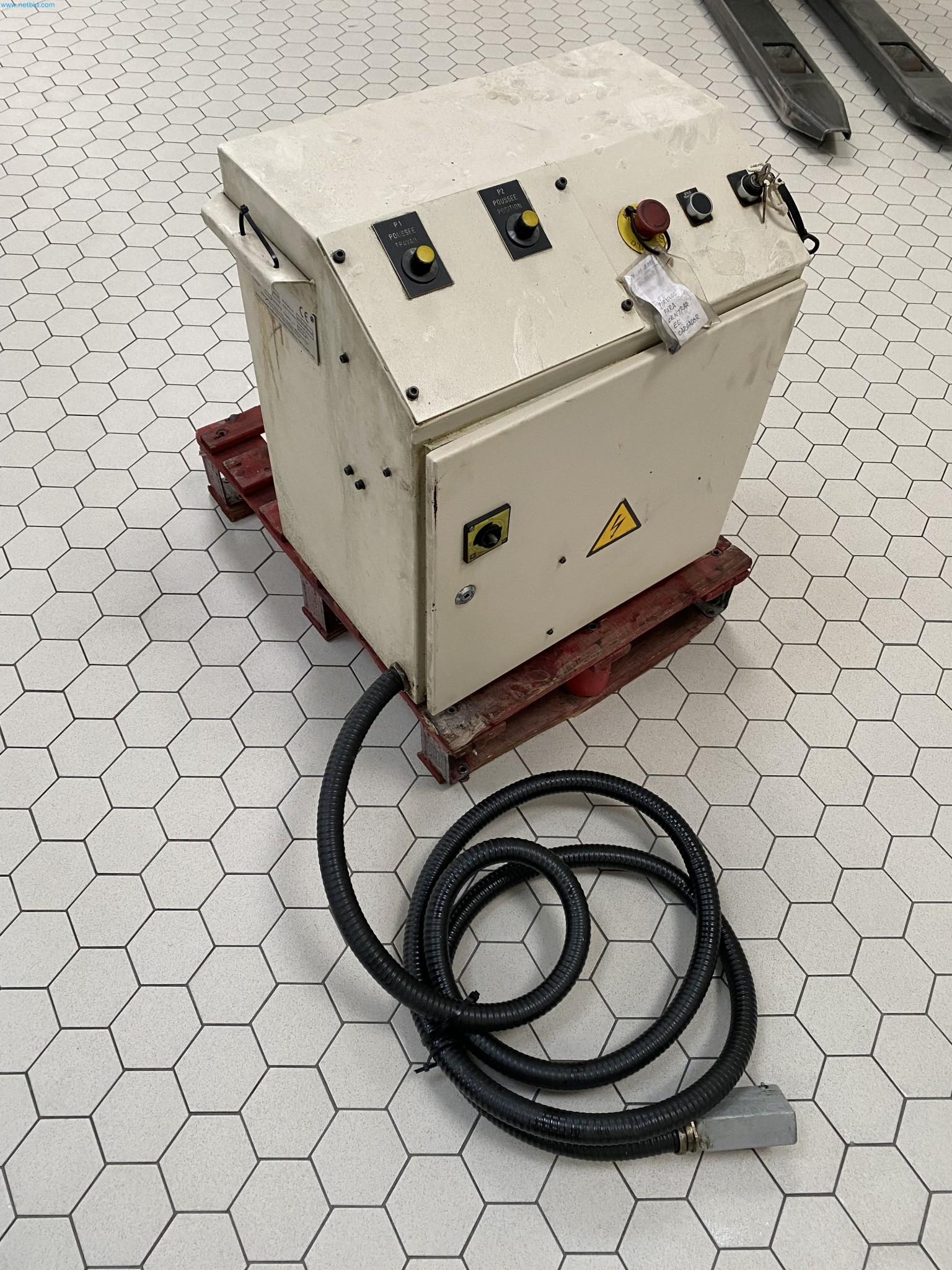 Machines pour le travail du bois et des métaux en Espagne-8