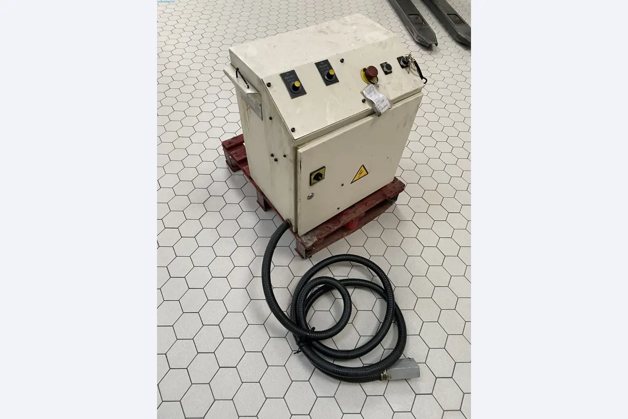 Machines for the woodworking & metalworking industry in Spain-8