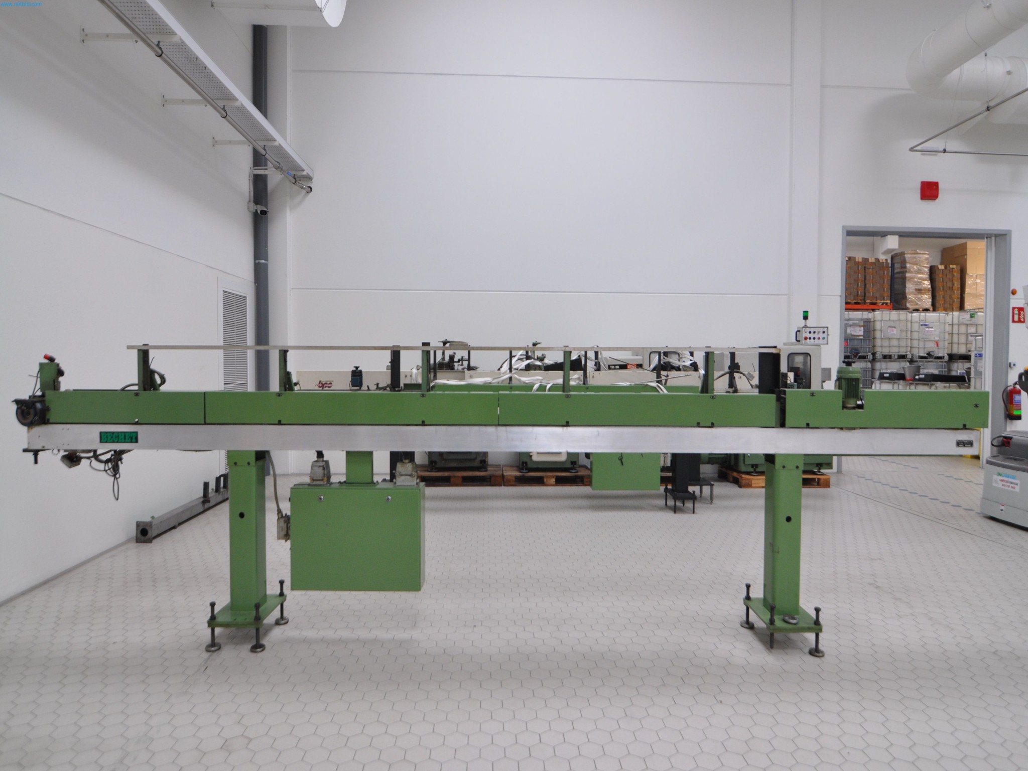 Machines for the woodworking & metalworking industry in Spain-10