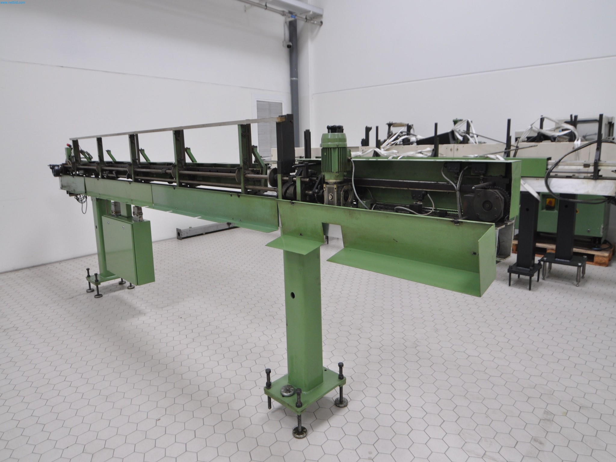 Machines for the woodworking & metalworking industry in Spain-5