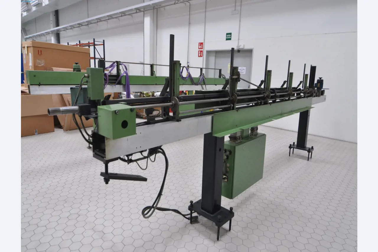 Machines for the woodworking & metalworking industry in Spain-10