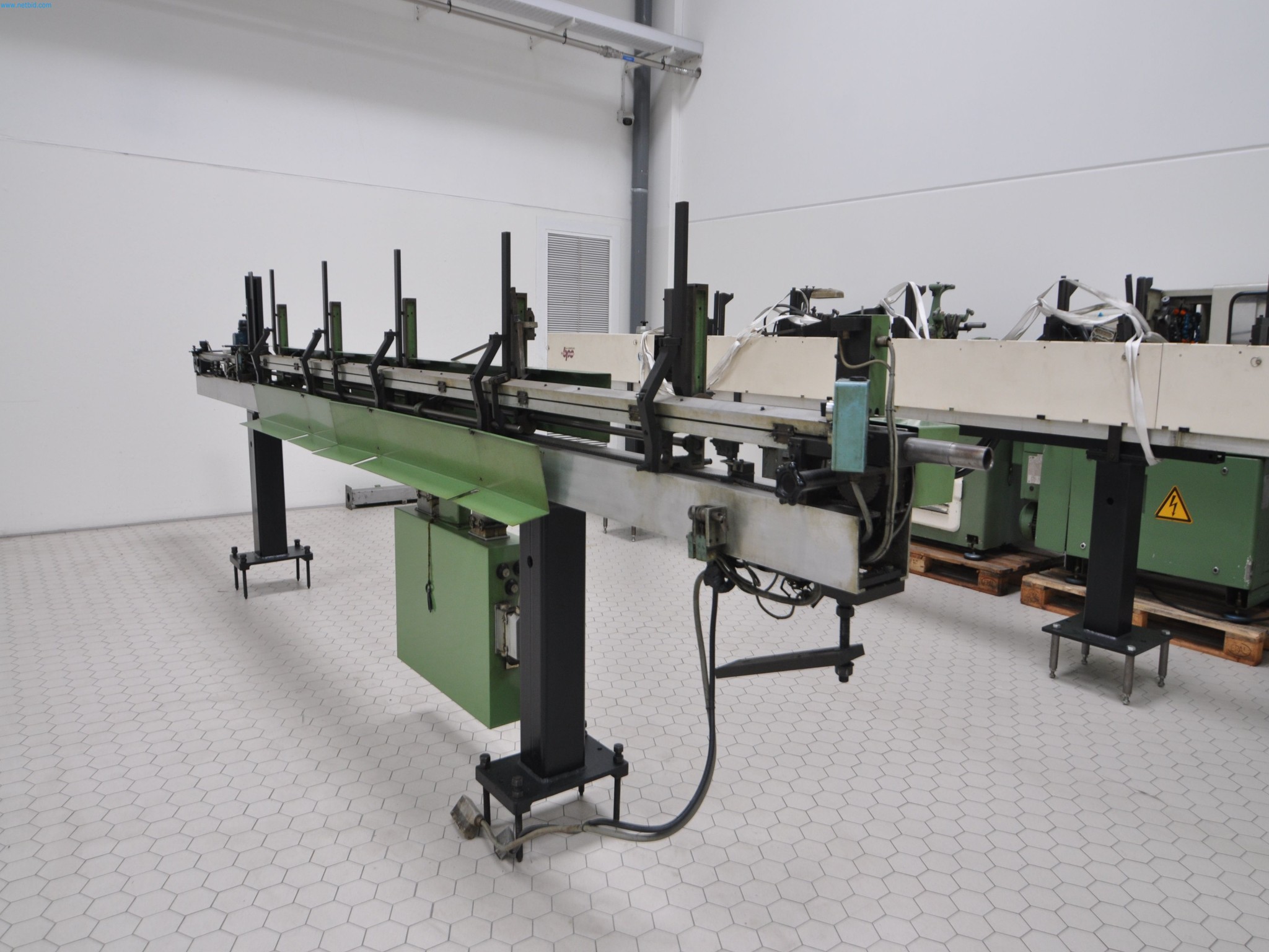 Machines for the woodworking & metalworking industry in Spain-6
