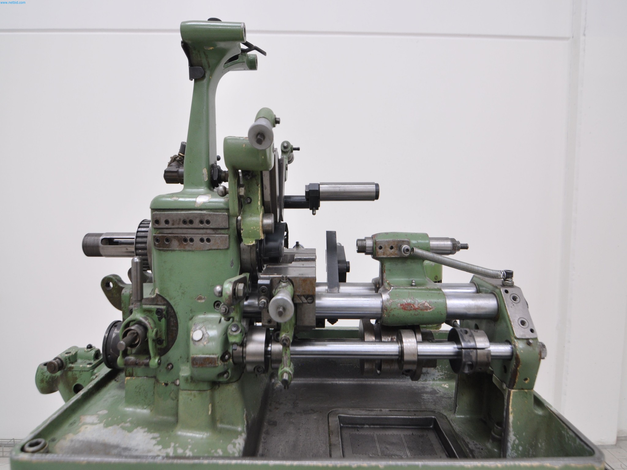 Machines for the woodworking & metalworking industry in Spain-4