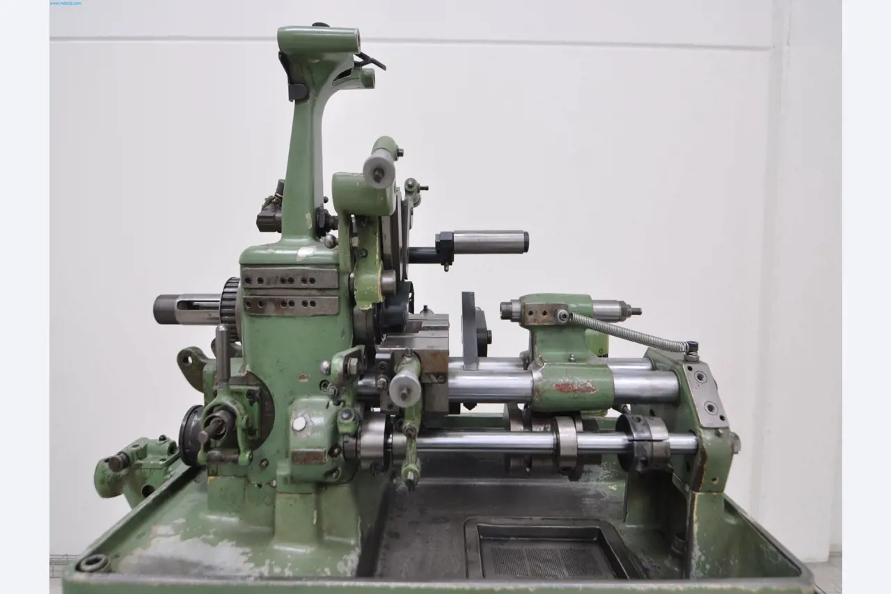 Machines for the woodworking & metalworking industry in Spain-4