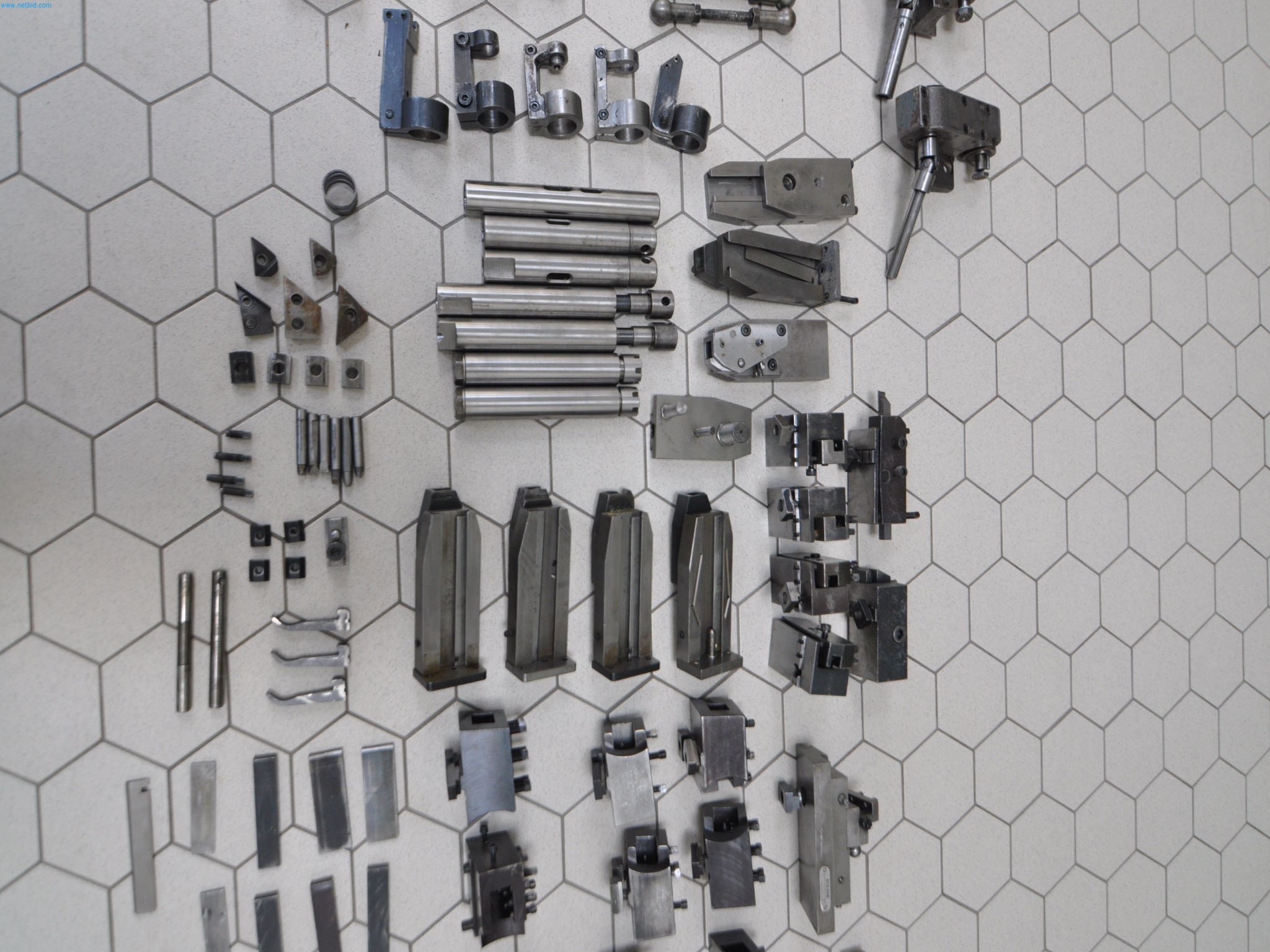 Máquinas para la transformación de la madera y el metal en España-11