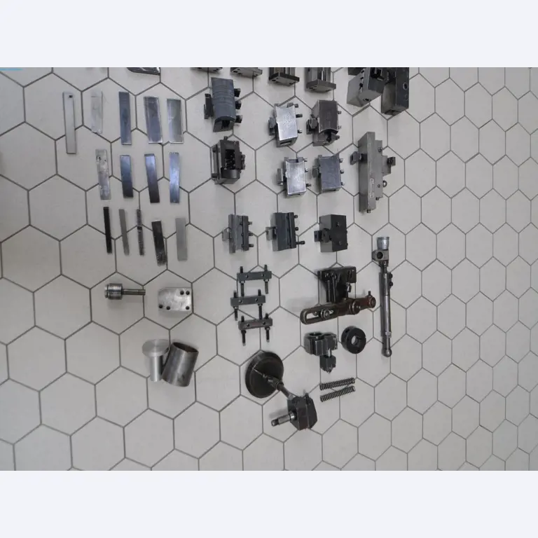 Maschinen für die Holz- und Metallverarbeitung in Spanien-12