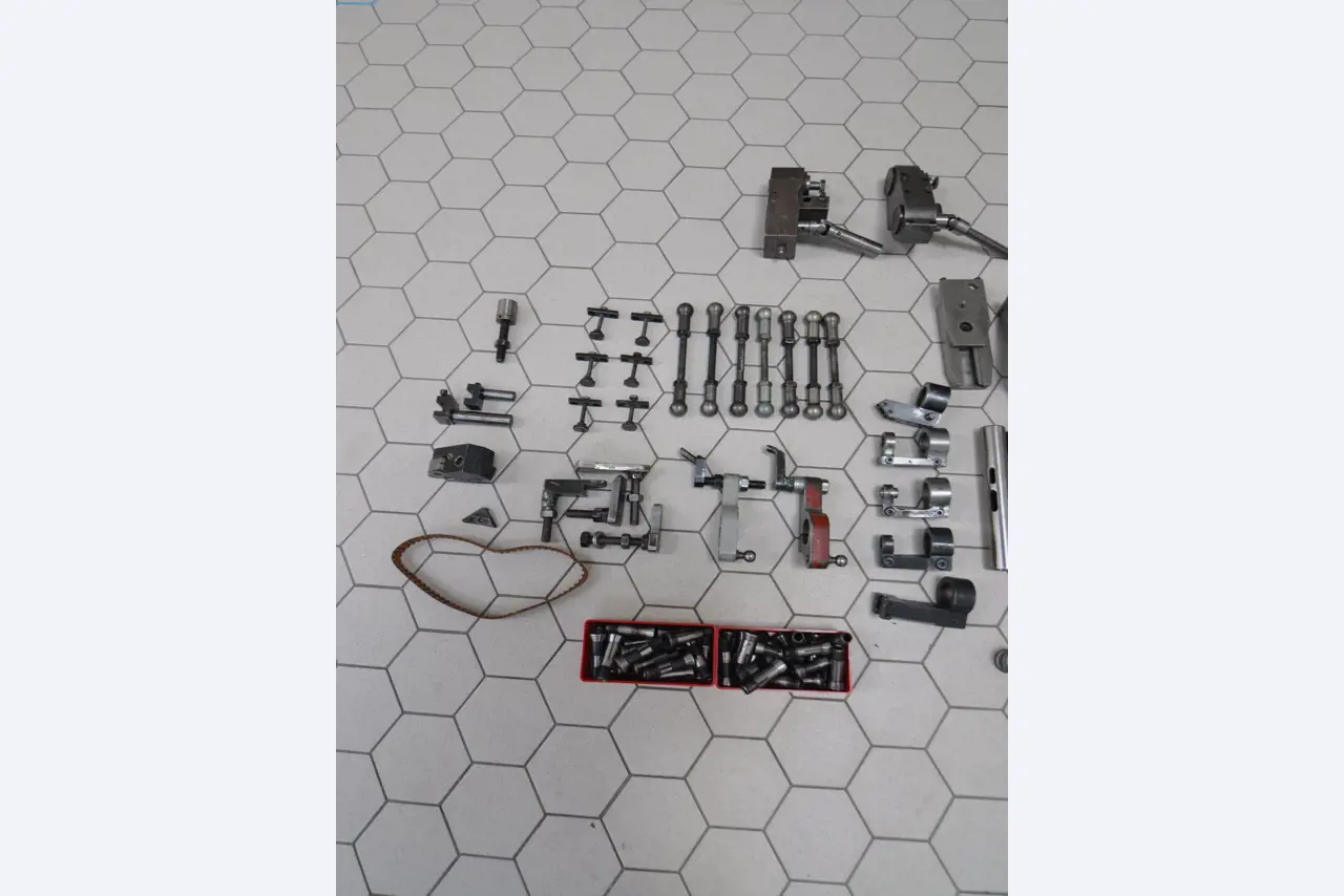 Maschinen für die Holz- und Metallverarbeitung in Spanien-2