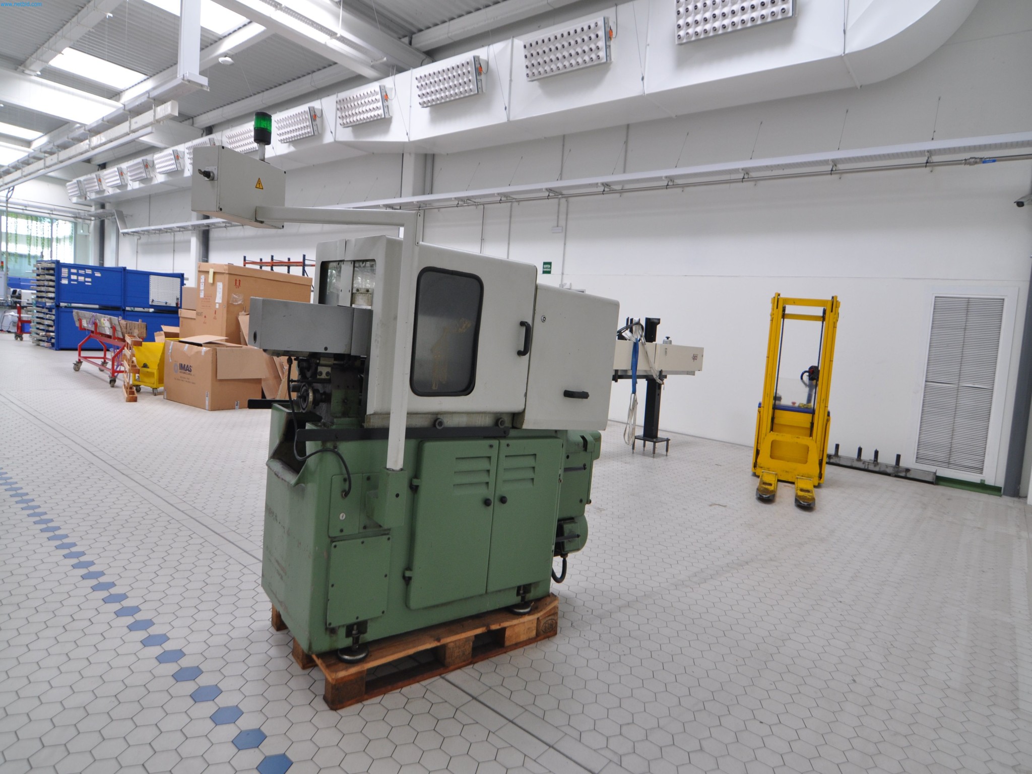 Stroje na zpracování dřeva a kovů ve Španělsku-5