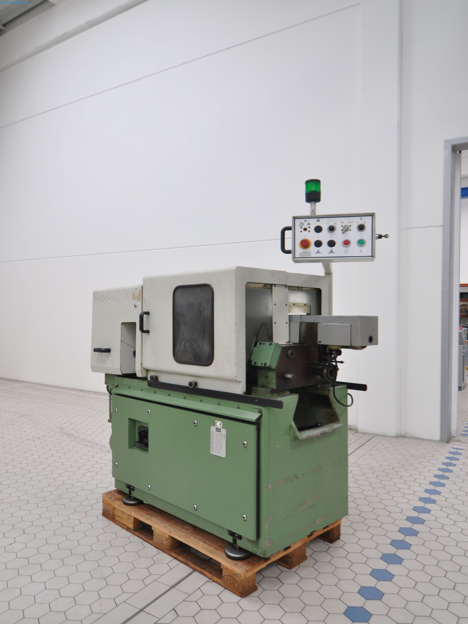 Stroje na zpracování dřeva a kovů ve Španělsku-7