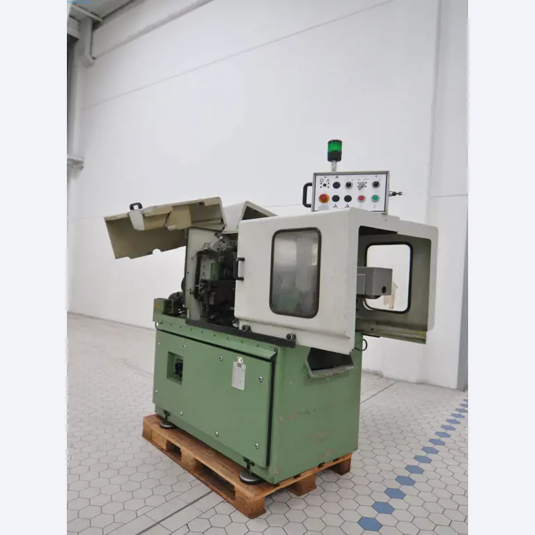 Maschinen für die Holz- und Metallverarbeitung in Spanien-8