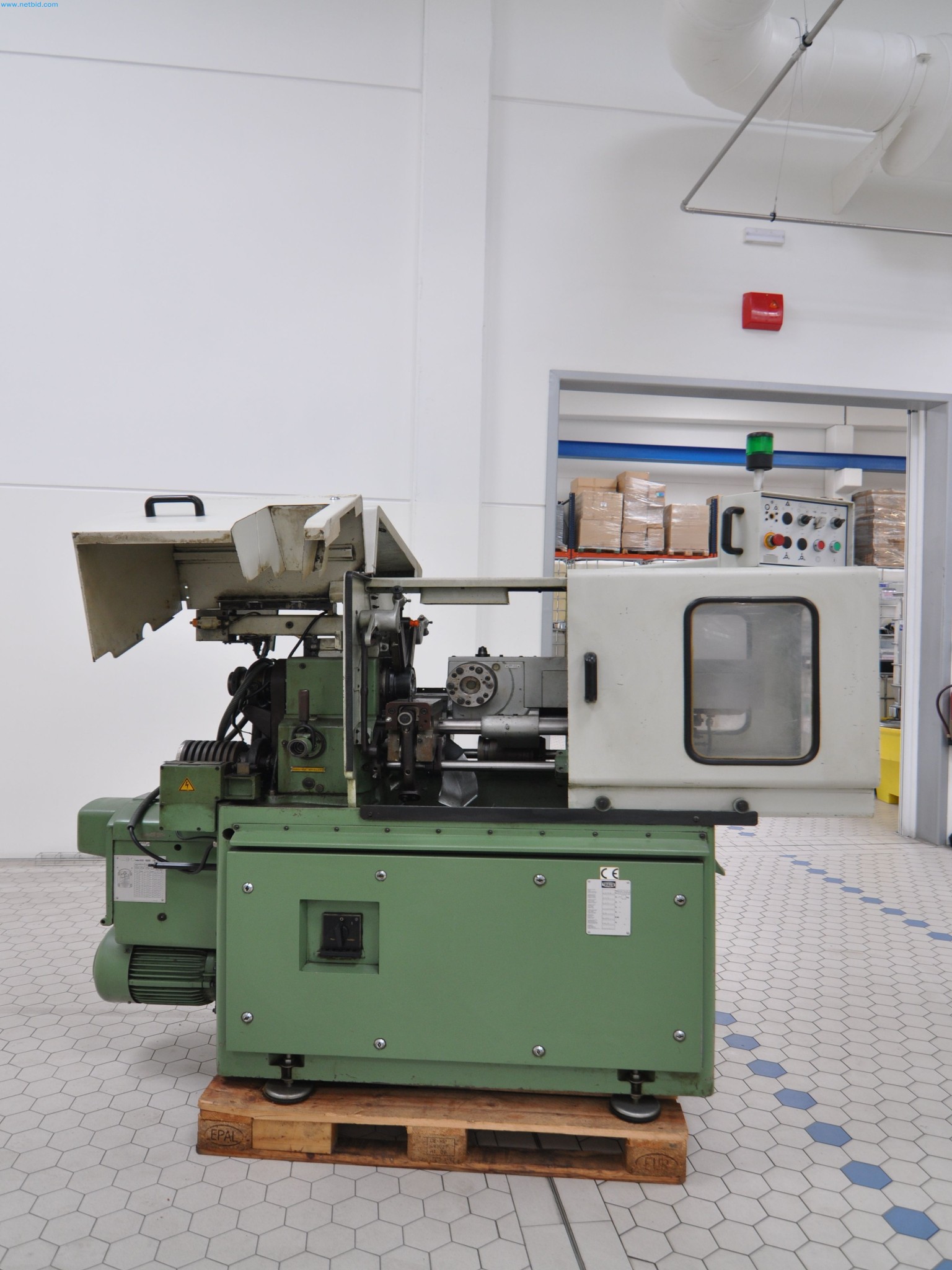 Stroje na zpracování dřeva a kovů ve Španělsku-9