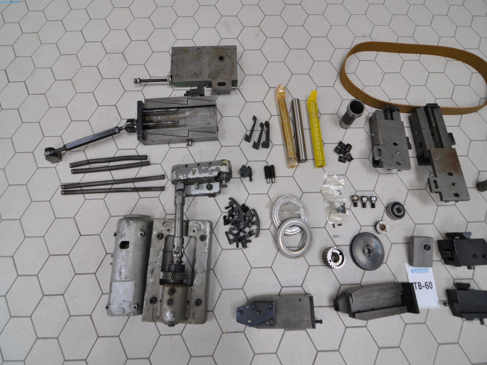 Stroje na zpracování dřeva a kovů ve Španělsku-6