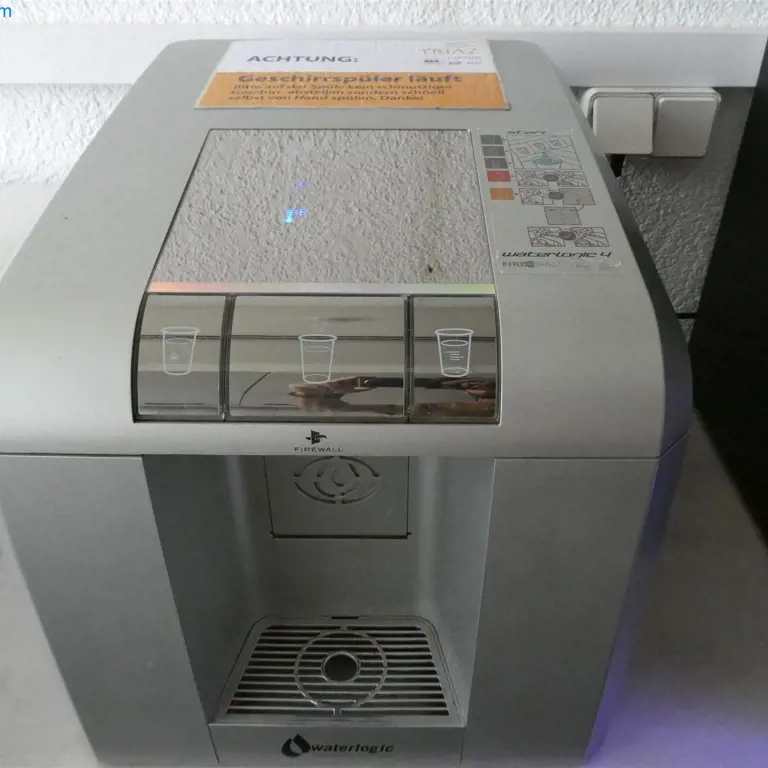 Water dispenser Waterlogic