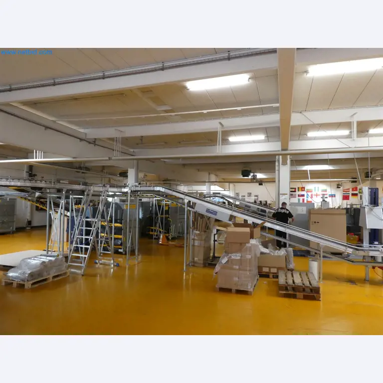 Equipamiento operativo, de oficina y comercial para una empresa de venta por correo en línea-2