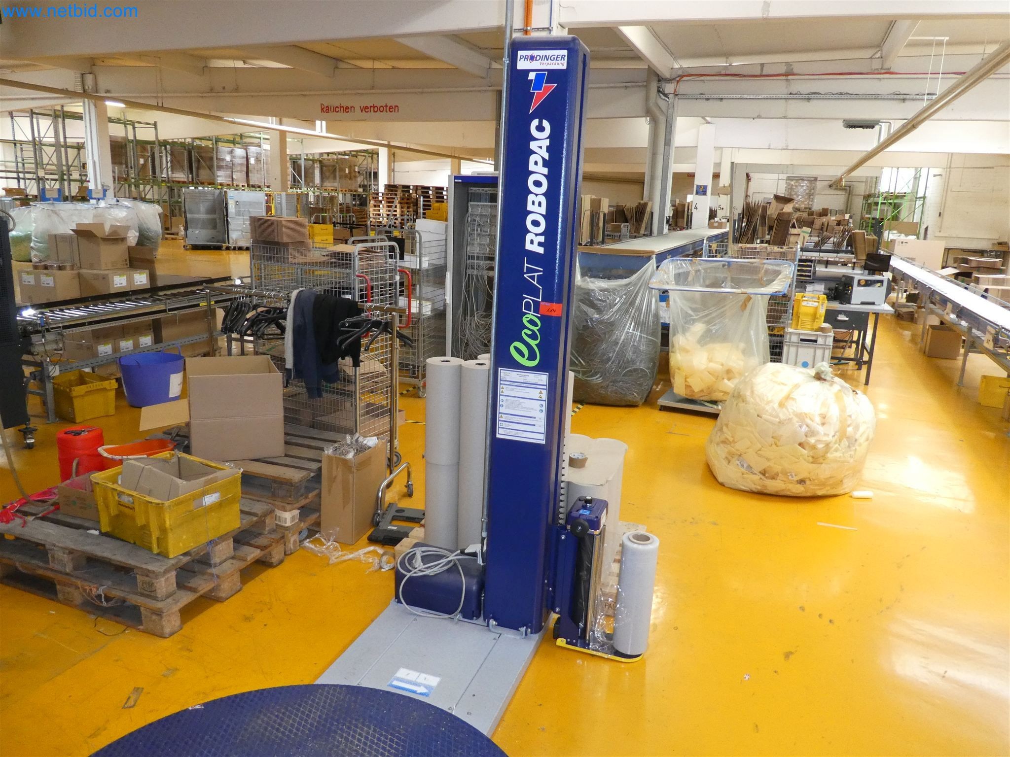 Sprzęt operacyjny, biurowy i biznesowy dla internetowej firmy wysyłkowej-1