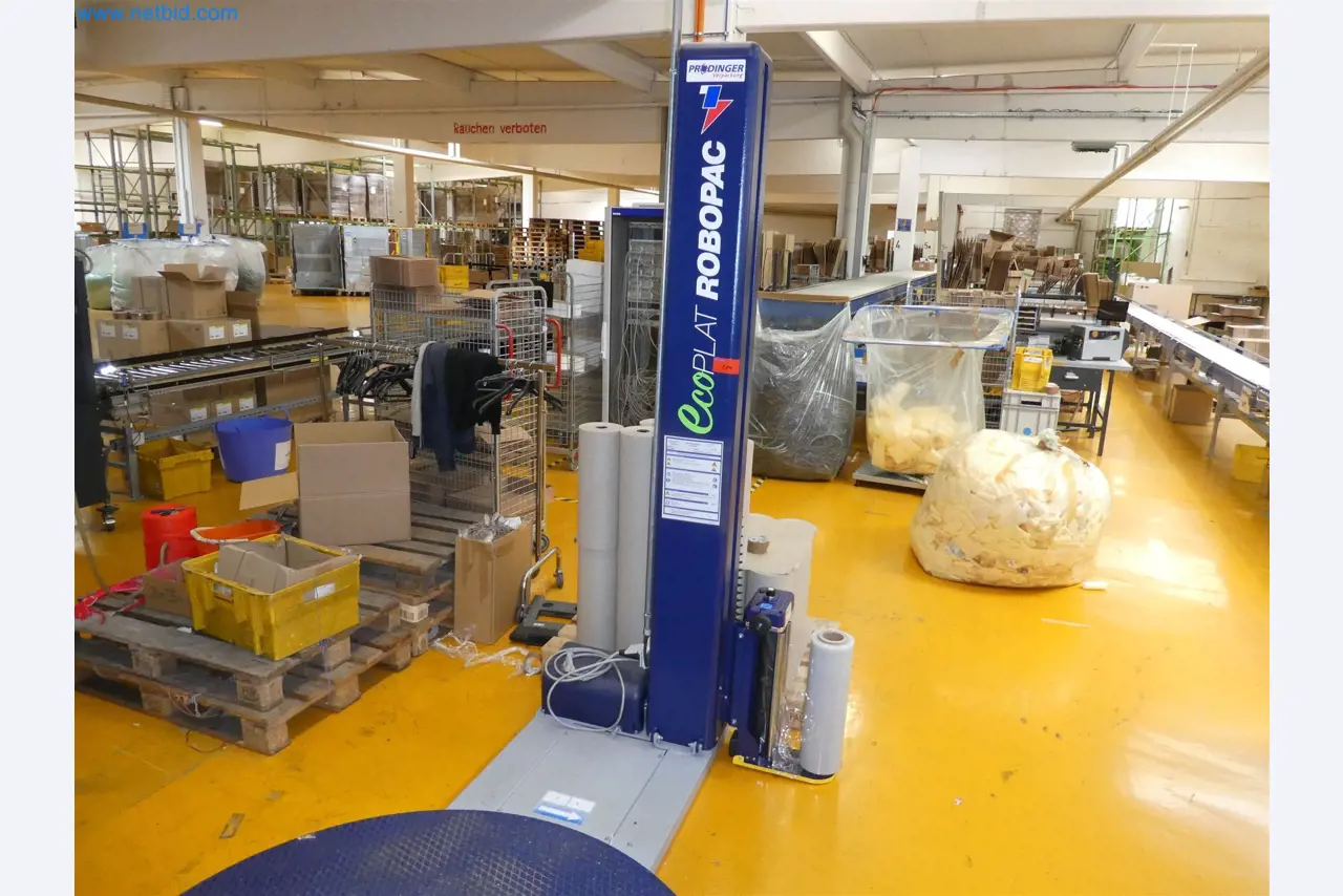 Sprzęt operacyjny, biurowy i biznesowy dla internetowej firmy wysyłkowej-1