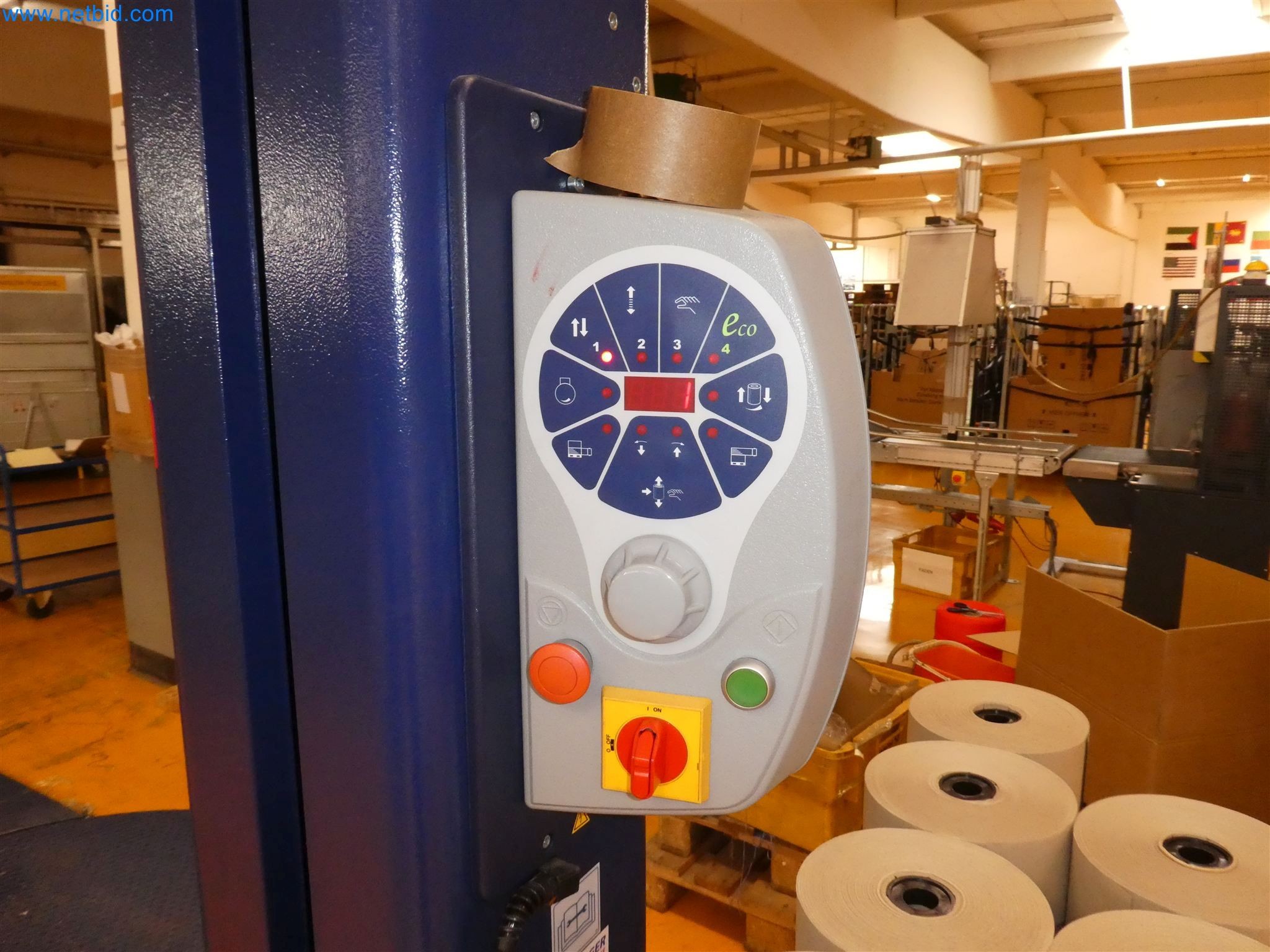 Sprzęt operacyjny, biurowy i biznesowy dla internetowej firmy wysyłkowej-4