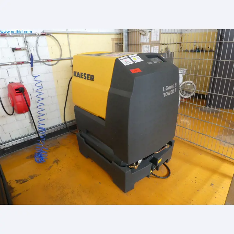 Operativna, pisarniška in poslovna oprema za spletno podjetje za prodajo po pošti-1