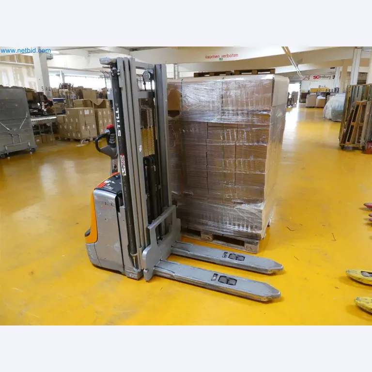 Sprzęt operacyjny, biurowy i biznesowy dla internetowej firmy wysyłkowej-1