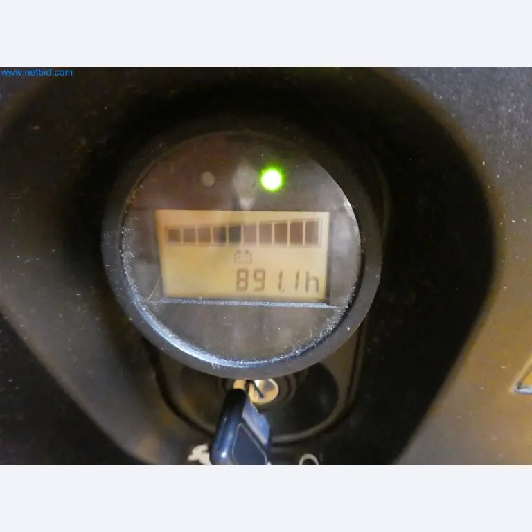 Sprzęt operacyjny, biurowy i biznesowy dla internetowej firmy wysyłkowej-5