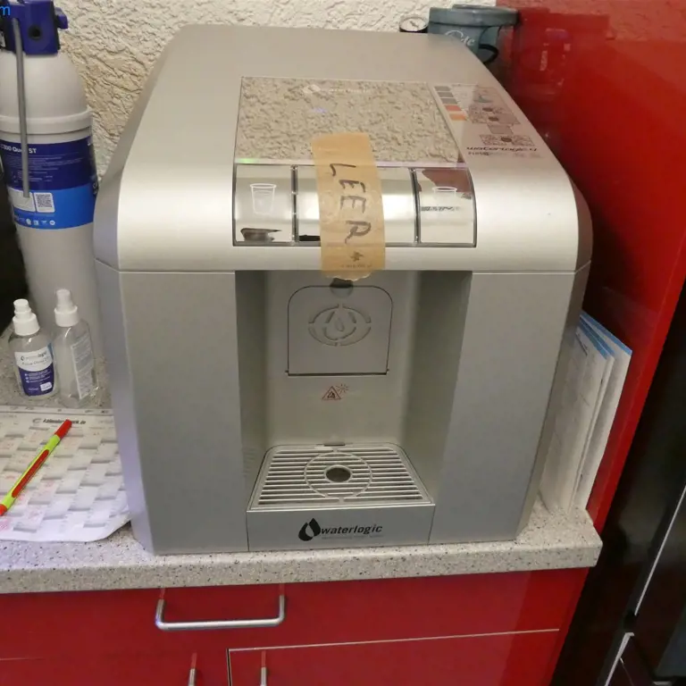 Water dispenser Waterlogic