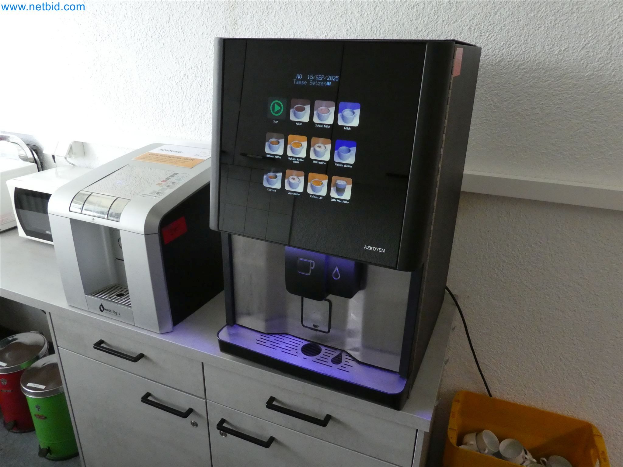 Sprzęt operacyjny, biurowy i biznesowy dla internetowej firmy wysyłkowej-2