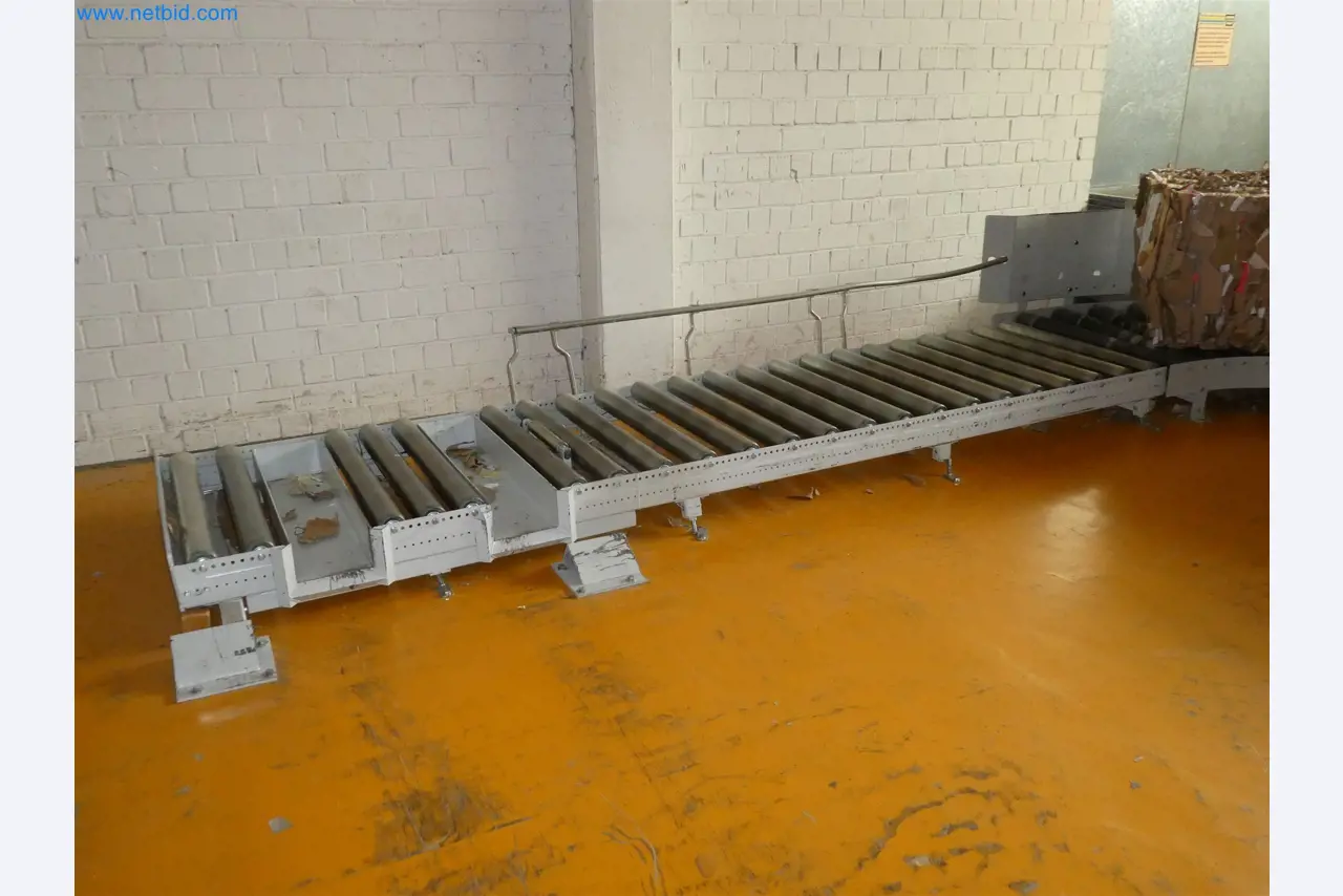 Provozní, kancelářské a obchodní vybavení pro internetovou zásilkovou společnost-7