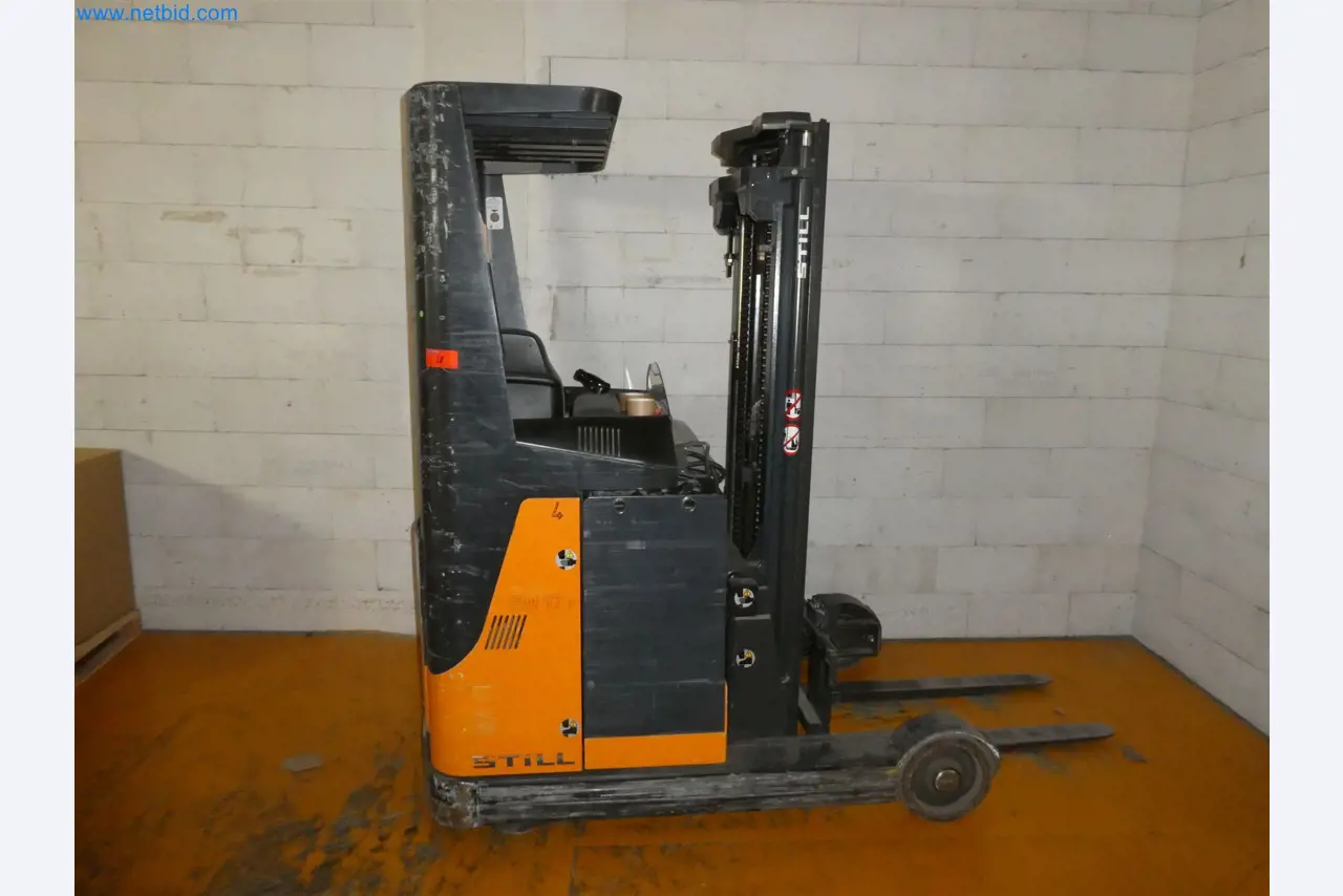 Sprzęt operacyjny, biurowy i biznesowy dla internetowej firmy wysyłkowej-1