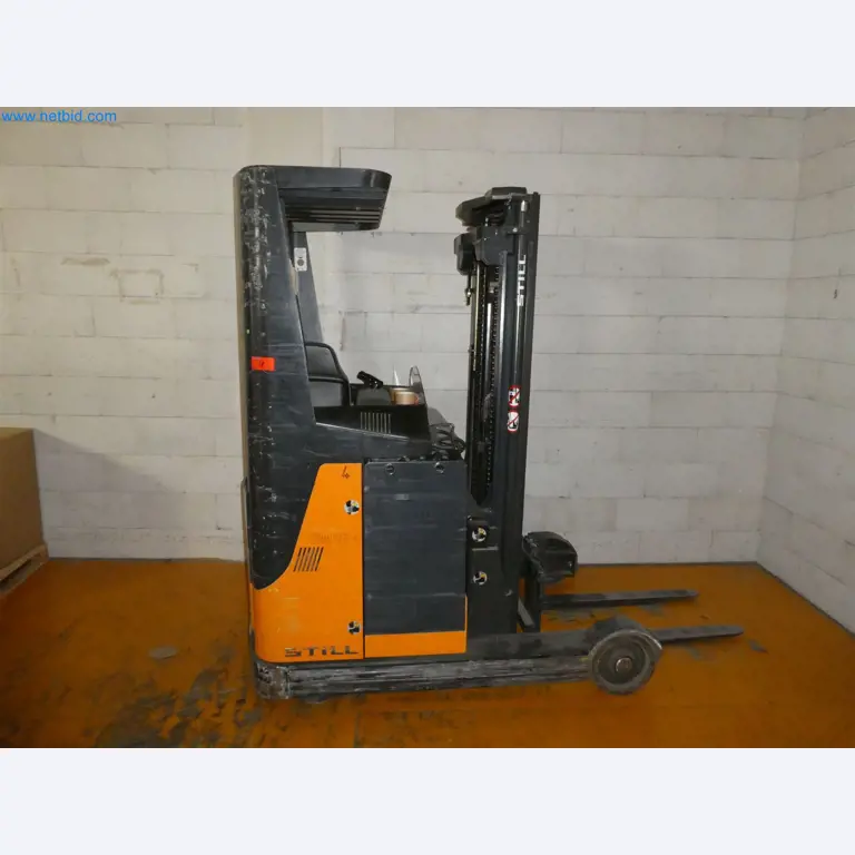 Sprzęt operacyjny, biurowy i biznesowy dla internetowej firmy wysyłkowej-1