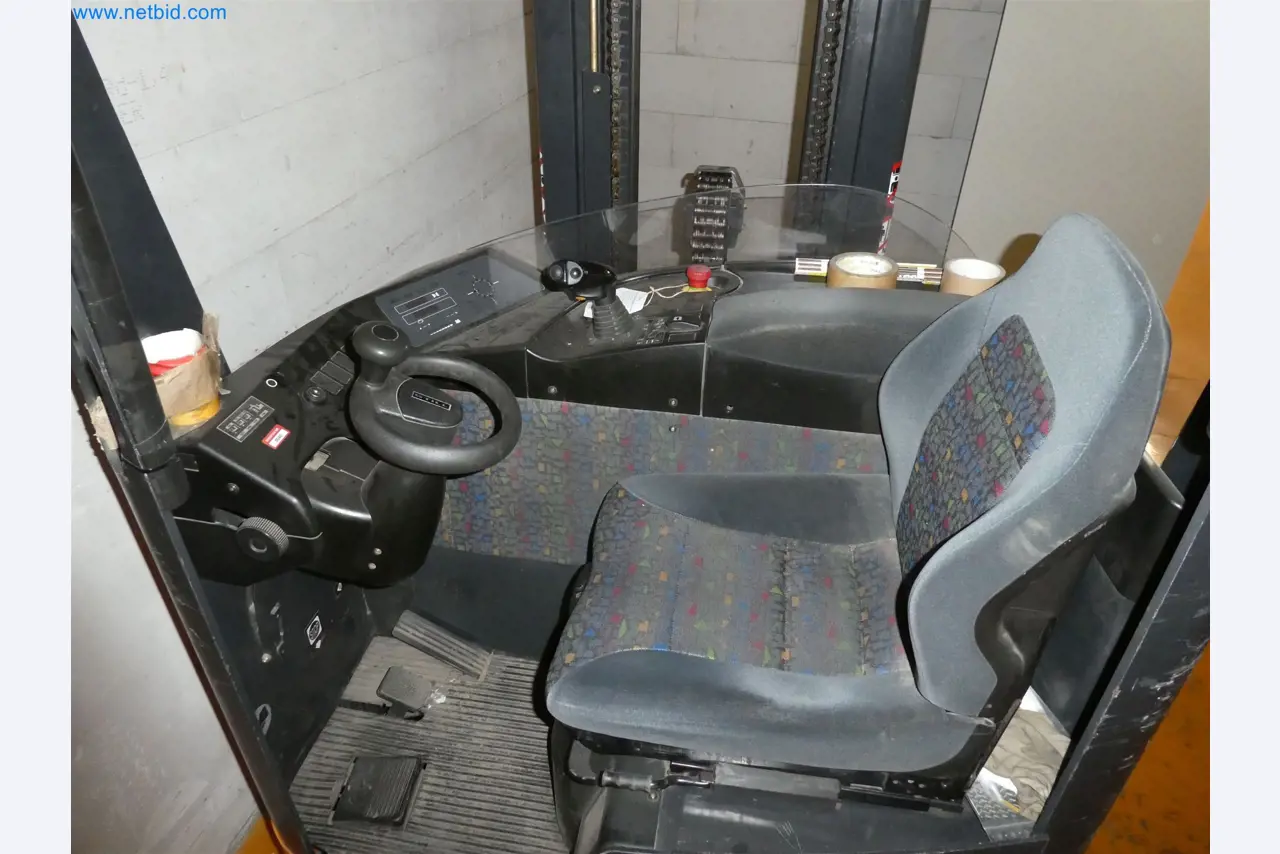 Sprzęt operacyjny, biurowy i biznesowy dla internetowej firmy wysyłkowej-4