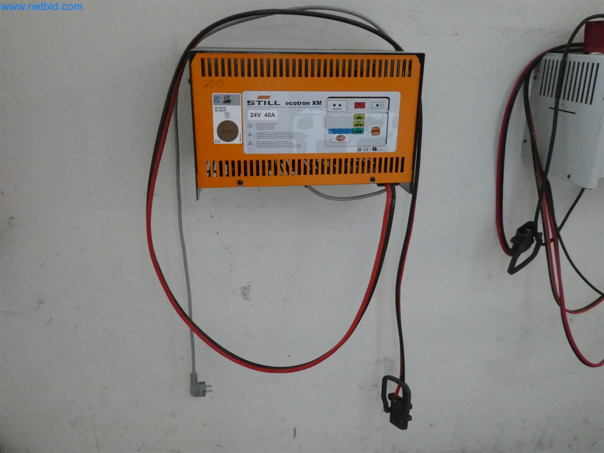 Sprzęt operacyjny, biurowy i biznesowy dla internetowej firmy wysyłkowej-3