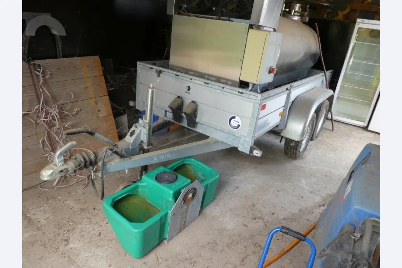 Equipment and machinery from the agricultural sector-1