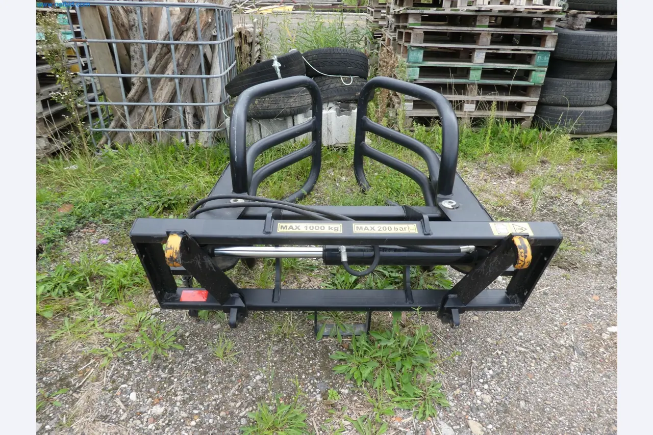 Zemědělské vybavení a stroje-3