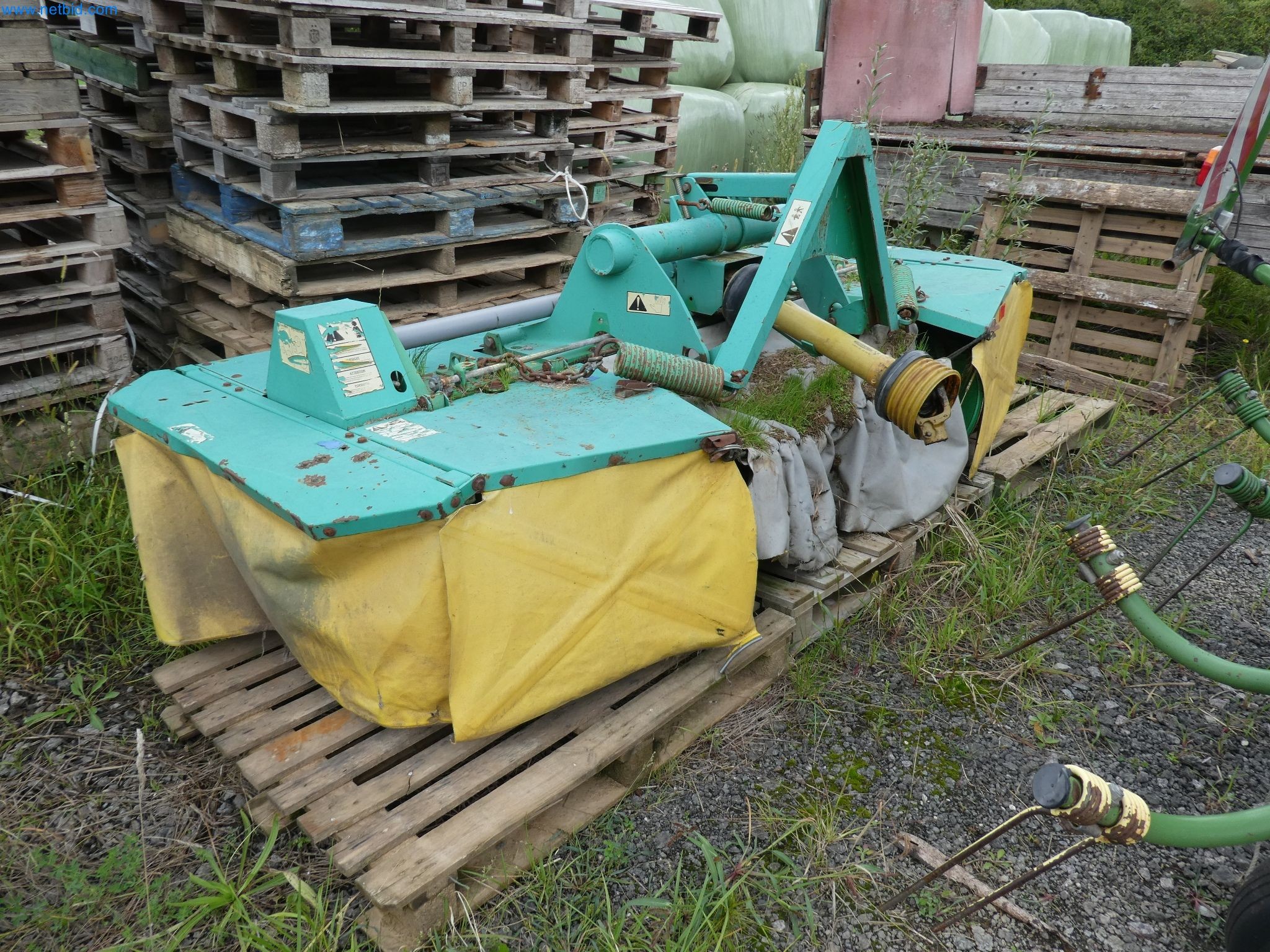 Zemědělské vybavení a stroje-2