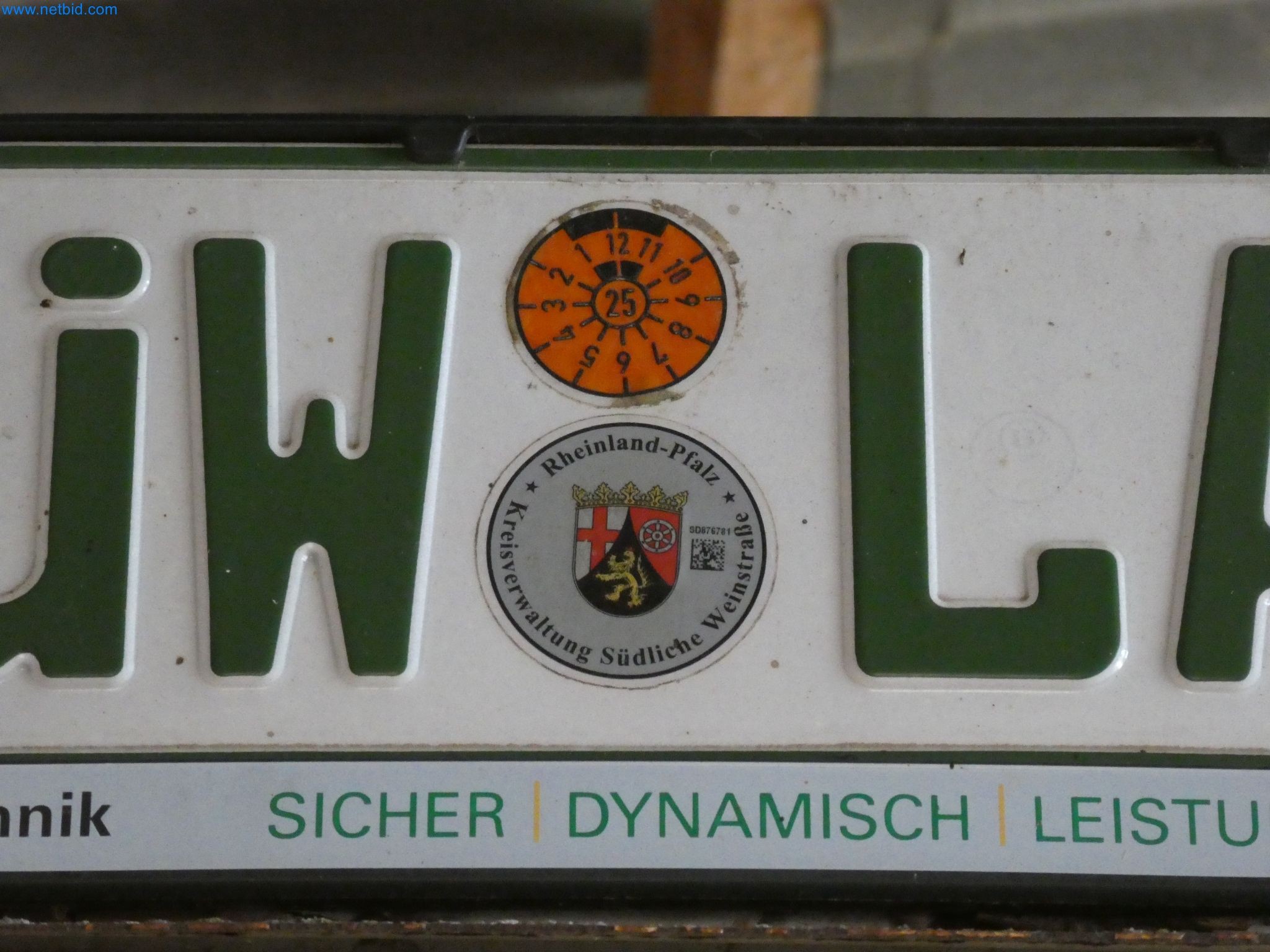 Zemědělské vybavení a stroje-16