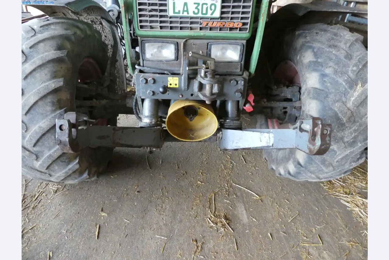 Zemědělské vybavení a stroje-19