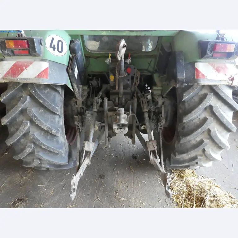 Zemědělské vybavení a stroje-21